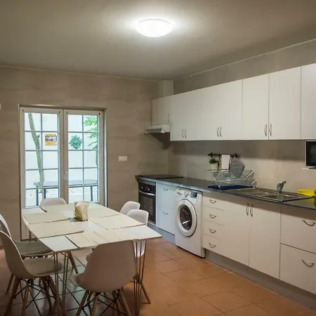 Vivenda Center בית נופש פורטו